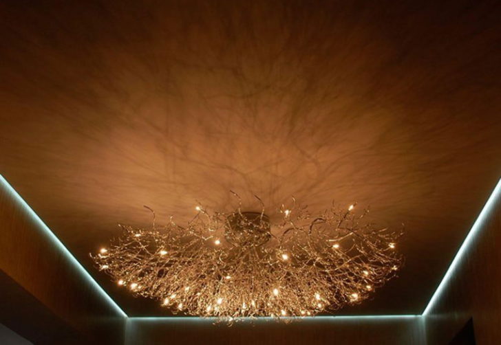 Що таке паряща натяжна стеля: види, монтаж і дизайн 12 - Int Mebel парящий потолок