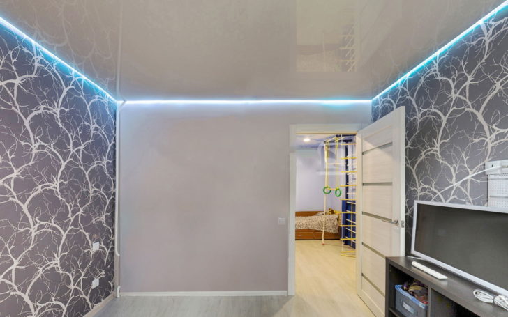 Що таке паряща натяжна стеля: види, монтаж і дизайн 13 - Int Mebel парящий потолок