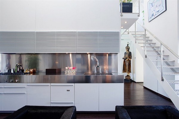 Дизайн інтер’єру двоповерхової квартири: поєднання скандинавського мінімалізму та азійської гармонії 5 - Int Mebel skuliptura