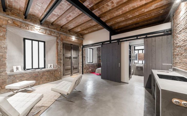 Еклектичні стелі в стилі лофт: матеріали, дизайн та особливості 12 - Int Mebel Еклектичні стелі в стилі лофт: матеріали, дизайн та особливості 11 - Int Mebel