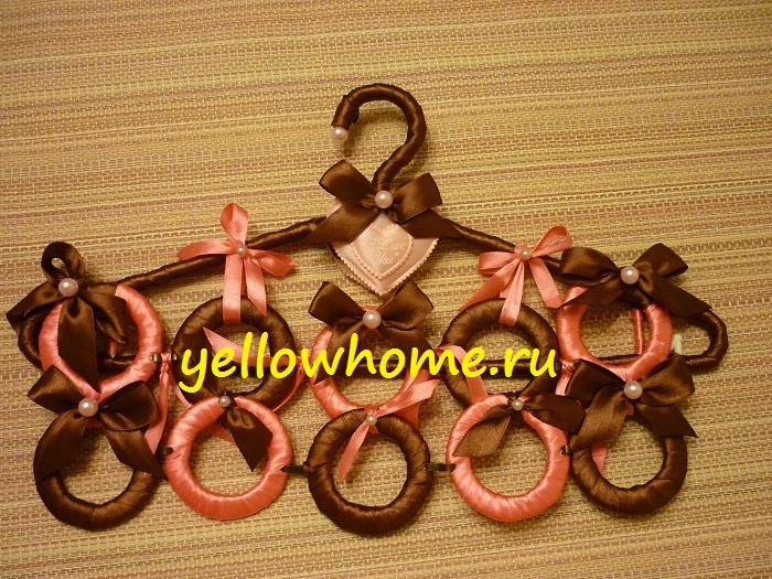 Ідея для рукоділля: як зробити вішалку з кільцями своїми руками 12 - Int Mebel p1200675