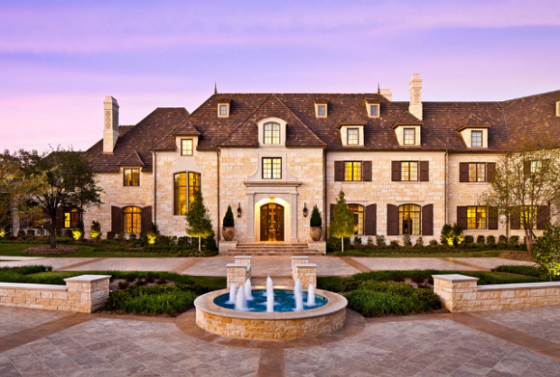 Дорогой дом «DALLAS MANSION» Дорогой дом «DALLAS MANSION»