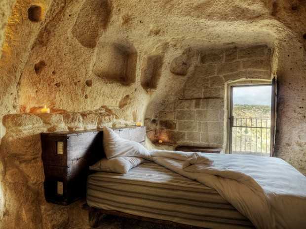 Le-Grotte-della-Civita5