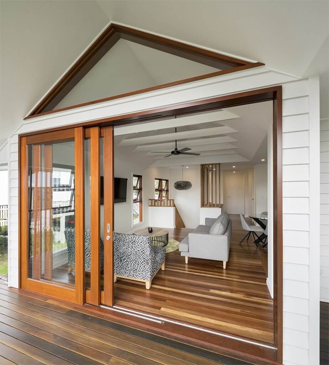 З минулого у майбутнє – комплексна реконструкція старовинного будинку для кількох поколінь 6 - Int Mebel vihod-na-terrasu-vtorogo-etaja