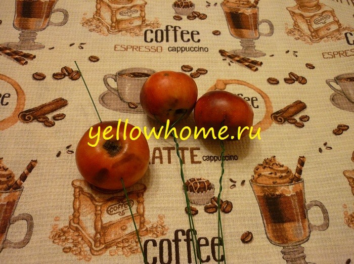 Як зробити вінок на голову з осіннього листя, яблук і рябини: покроковий майстер-клас 5 - Int Mebel