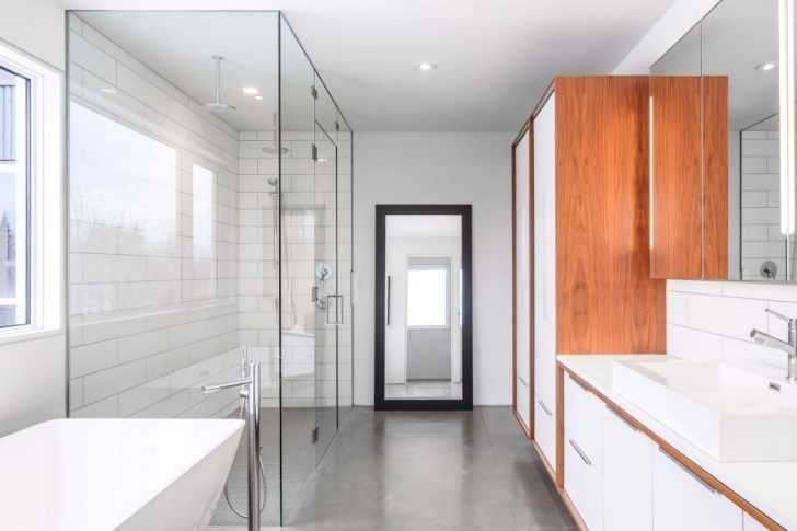 Сучасний трьохповерховий котедж на скелястому узбережжі 7 - Int Mebel Дизайн интерьера санузла