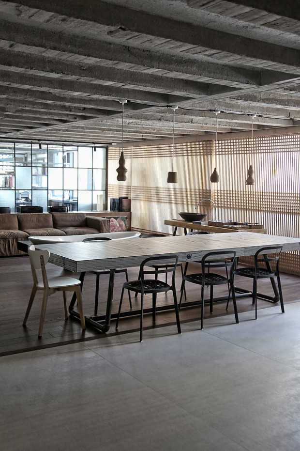 Індустріальний лофт у центрі Афін: проєкт двоповерхової квартири від Studio Architects 4 - Int Mebel Faliro-Loft-by-ese-Studio-4