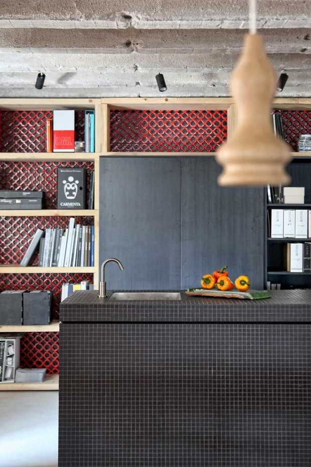 Індустріальний лофт у центрі Афін: проєкт двоповерхової квартири від Studio Architects 9 - Int Mebel Faliro-Loft-by-ese-Studio-9