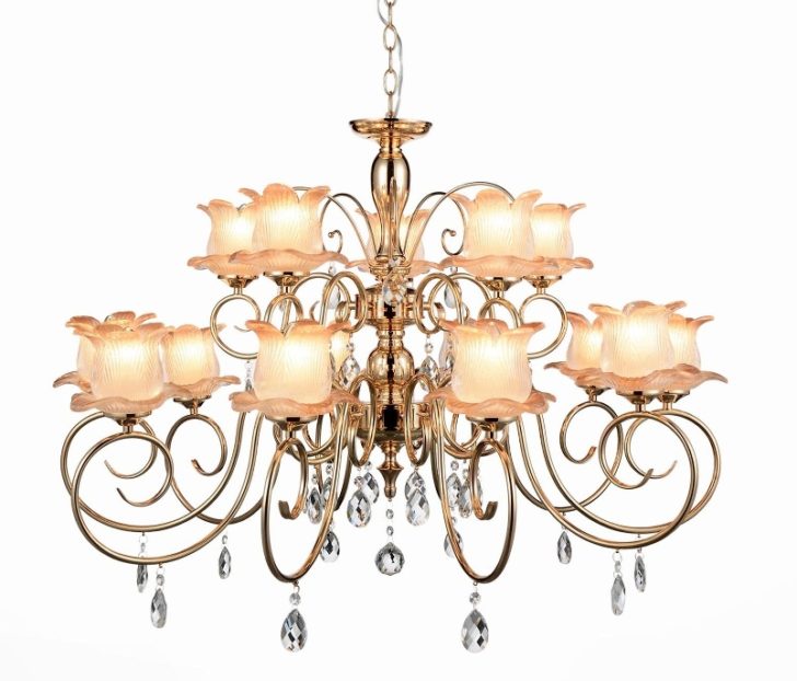 Огляд італійських люстр: символи витонченості та ексклюзивності у вашому інтер’єрі 4 - Int Mebel Огляд італійських люстр: символи витонченості та ексклюзивності у вашому інтер’єрі 3 - Int Mebel