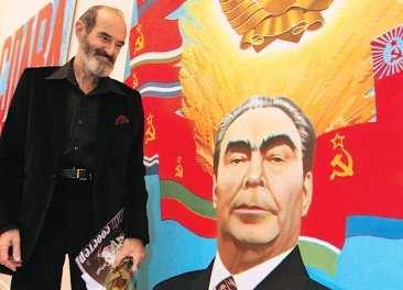 Соц-арт в интерьере 7