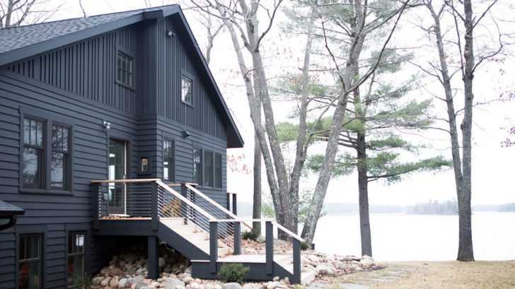 Проект реконструкції будинку біля озера: сучасний рустикальний стиль і продумане планування 1 - Int Mebel Дом у озера