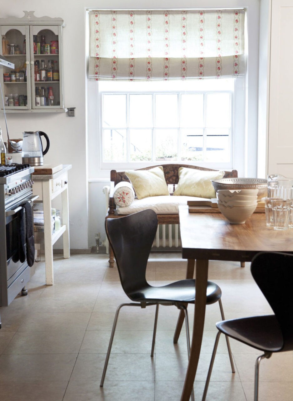 Римські штори в інтер’єрі: особливості, види та рекомендації з вибору 13 - Int Mebel