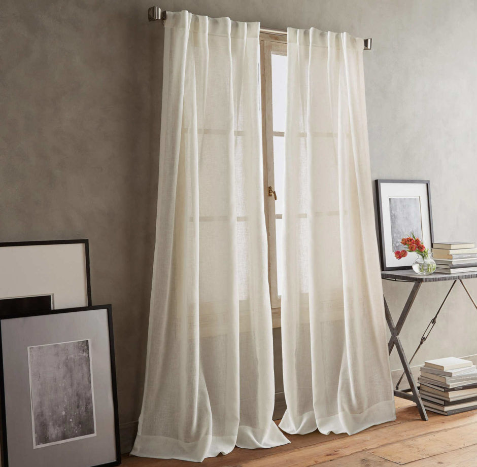 Сірі штори в інтер’єрі: гармонія спокою та стильності для вашого дому 10 - Int Mebel Белые шторы в сером интерьере