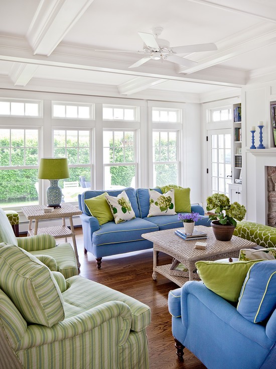 Синій колір у декорі вітальні: створюємо стильний і затишний інтер’єр 8 - Int Mebel синяя гостиная