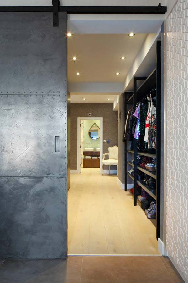 Luxury-Apartment-in-Soho-Fine-Edge-Designs-13