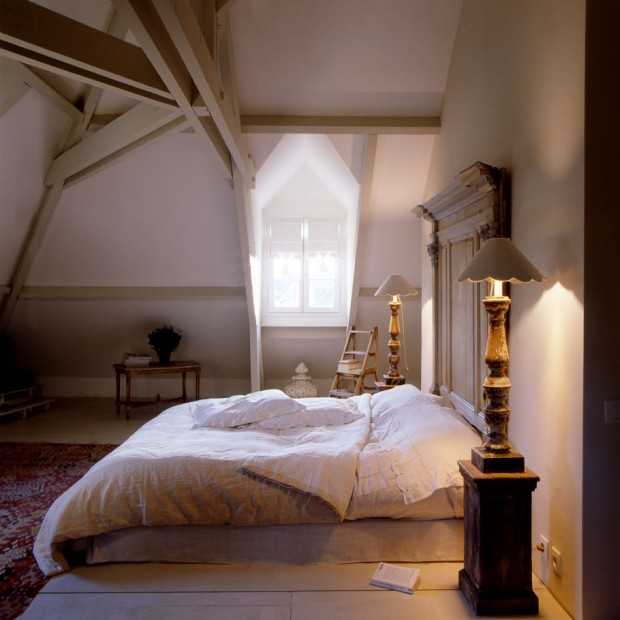 Старий сільський будинок 4