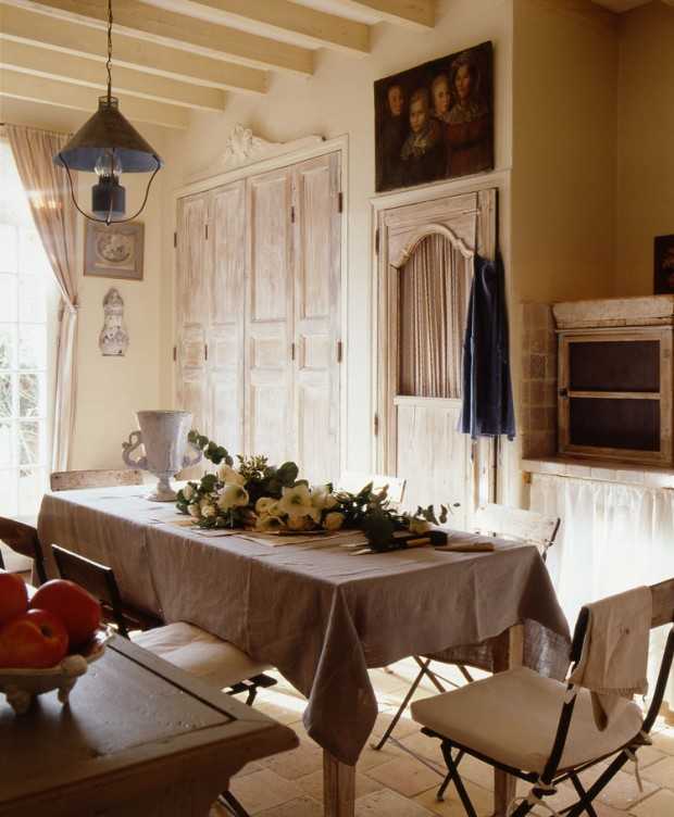 Старий сільський будинок 7