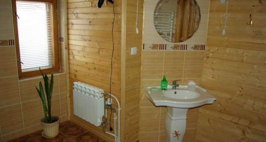 Вагонка у дизайні ванної кімнати: практичність, стиль і ідеї оформлення 186 - Int Mebel Вагонка у дизайні ванної кімнати: практичність, стиль і ідеї оформлення 185 - Int Mebel